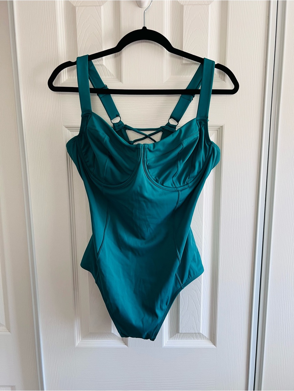 TA3 Lifty Emerald One-Piece Swimsuit with Snatched Back XL D/DD RL UPF 50+